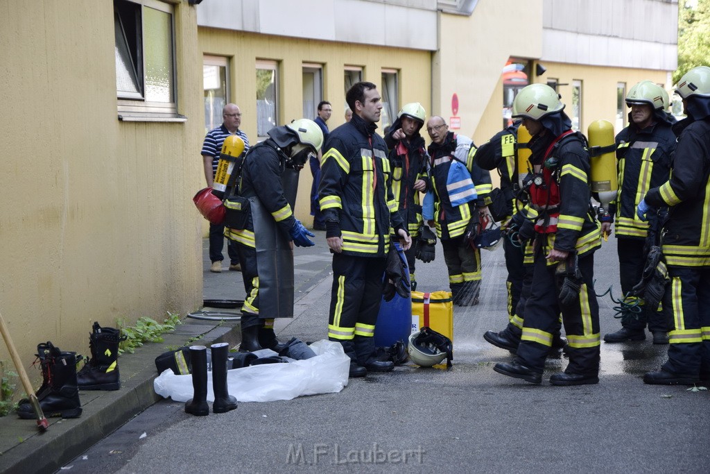 Chlorgasaustritt Altenheim Koeln Riehl Boltensternstr P154.JPG - Miklos Laubert